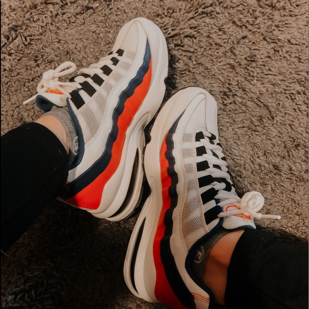 Nike Air Max ‘95 (GS) size 7 women’s